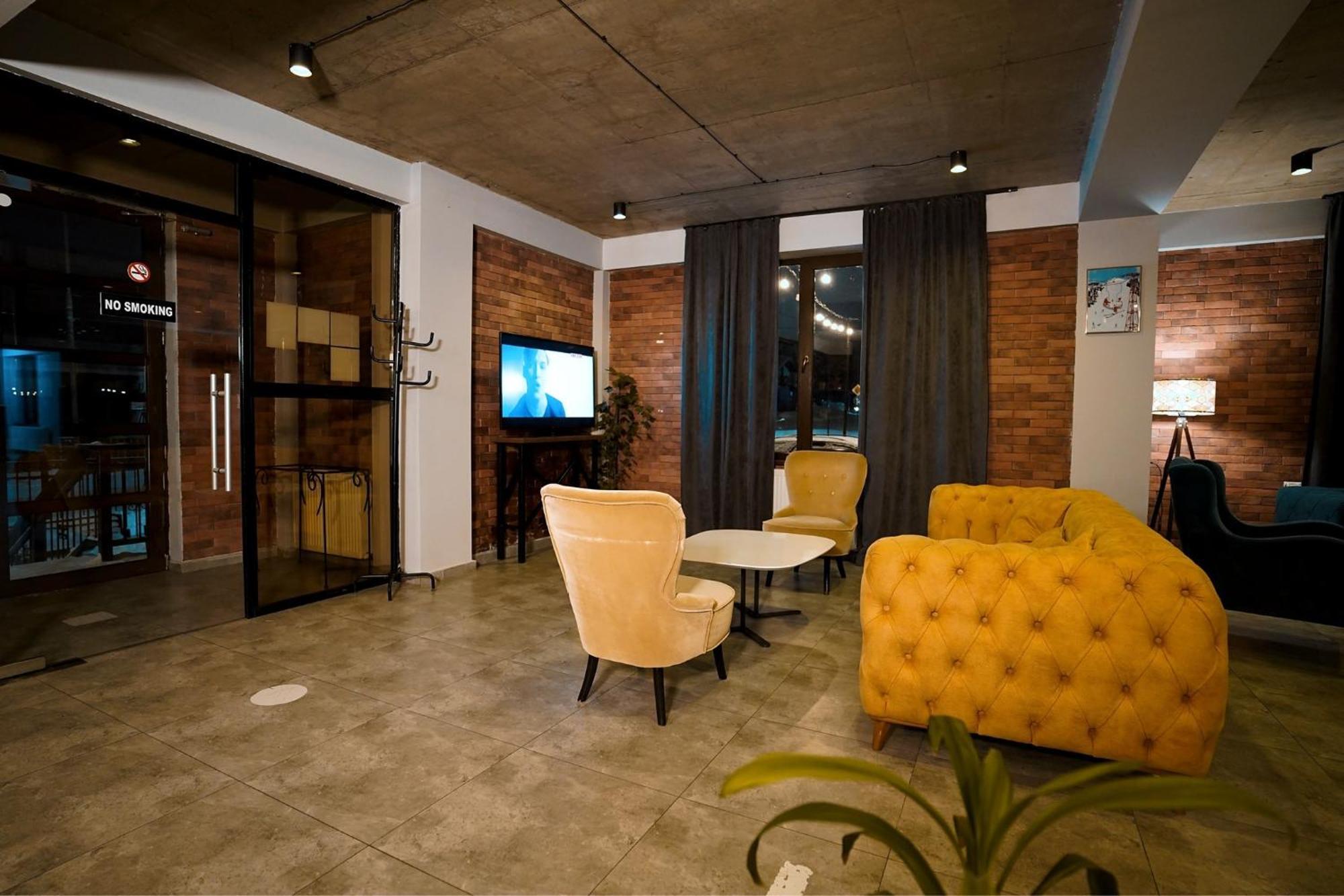 Loft Hotel Bakuriani Exterior photo